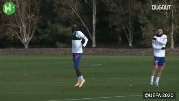 Chelsea's final preparations before facing Rennes